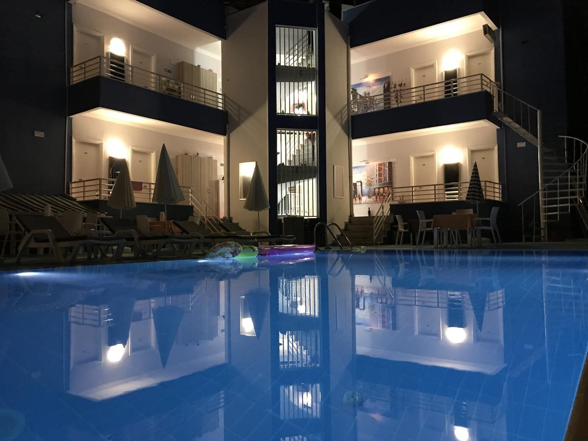 Kemer Manastir Hotel Luaran gambar